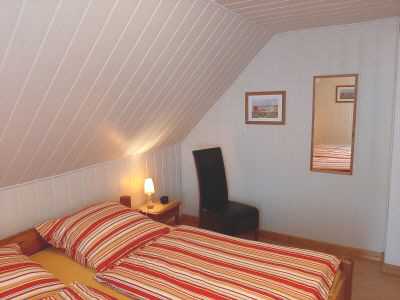 Schlafzimmer Almchen1